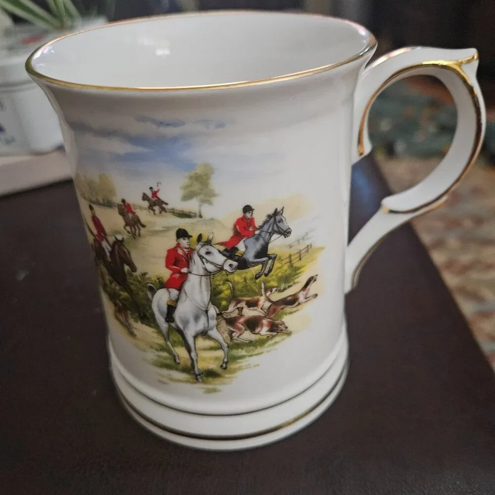 vintage royal windsor equestrian fox hunt tankard mark in gold made in England - Picture 1 of 5